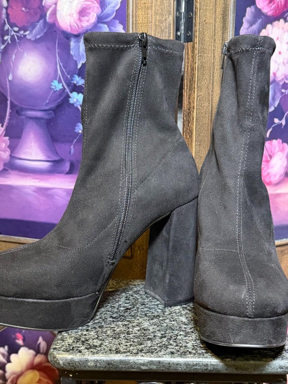 Madden Girl Black Faux Suede Platform Boots Size 10 Chunky Heel Y2K